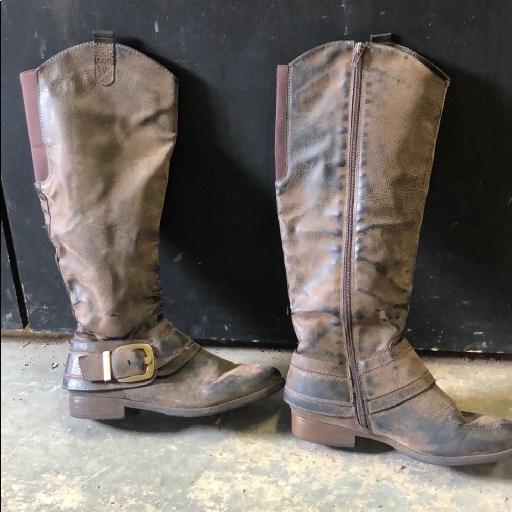 Boots